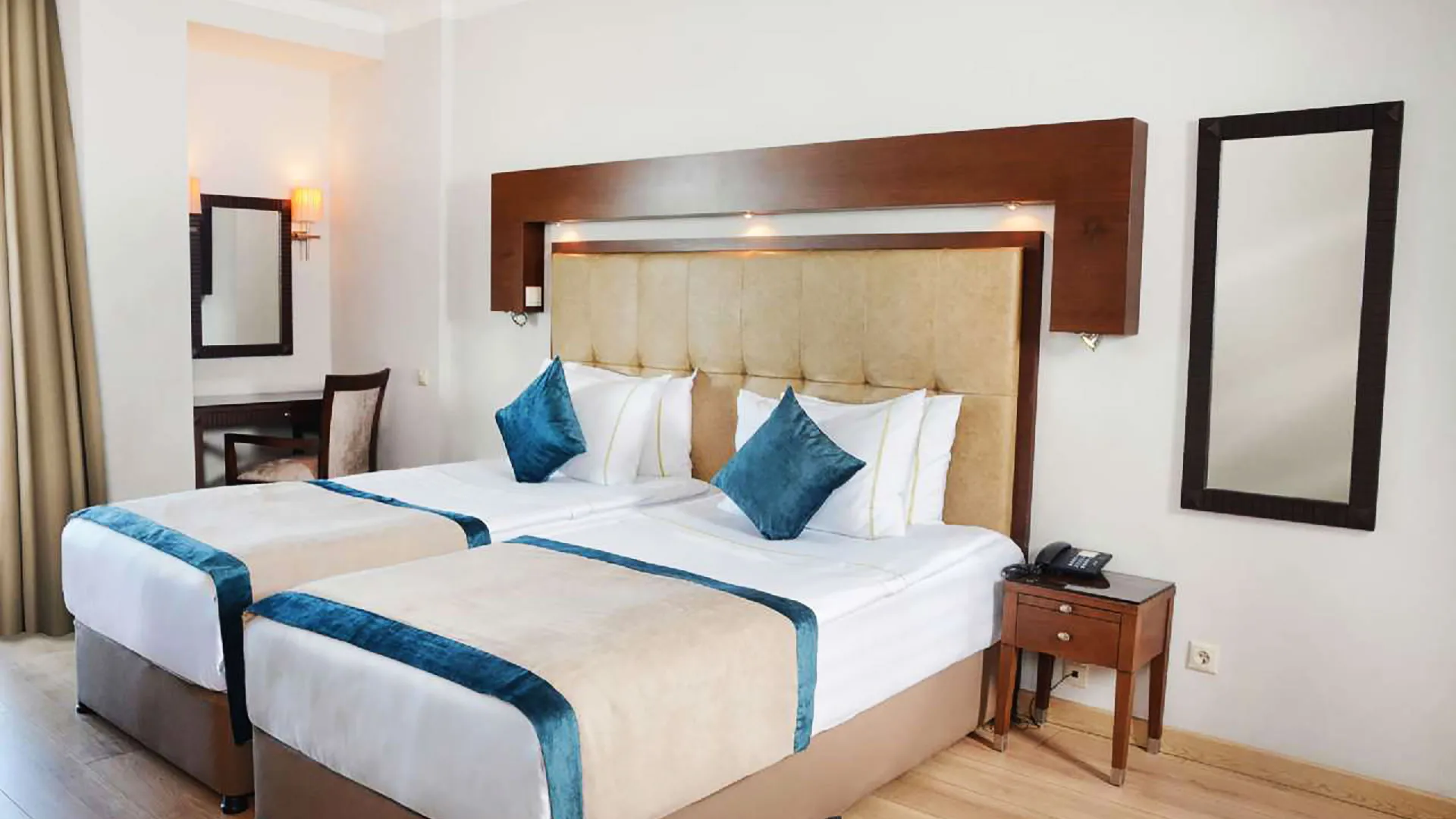 Korumar Hotel Deluxe – 50