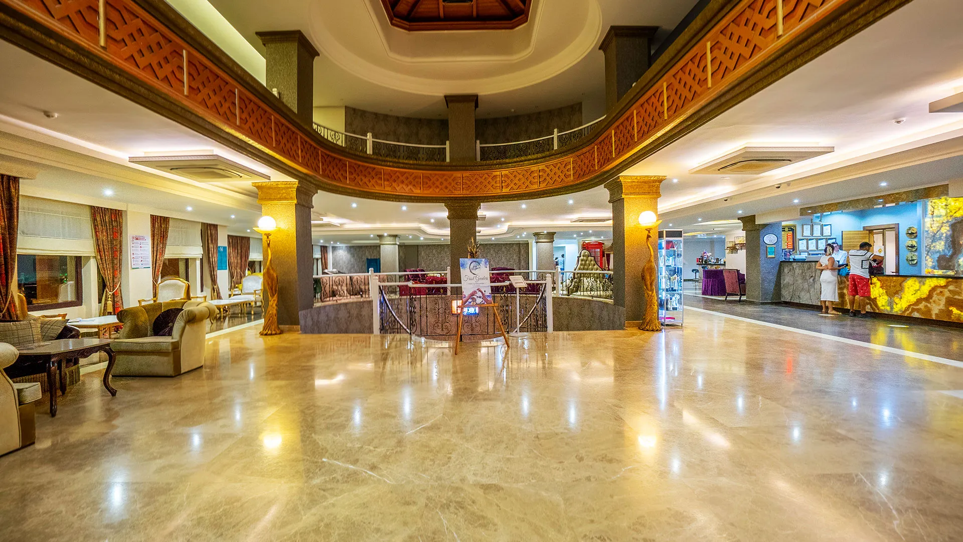 Azka Hotel – 34