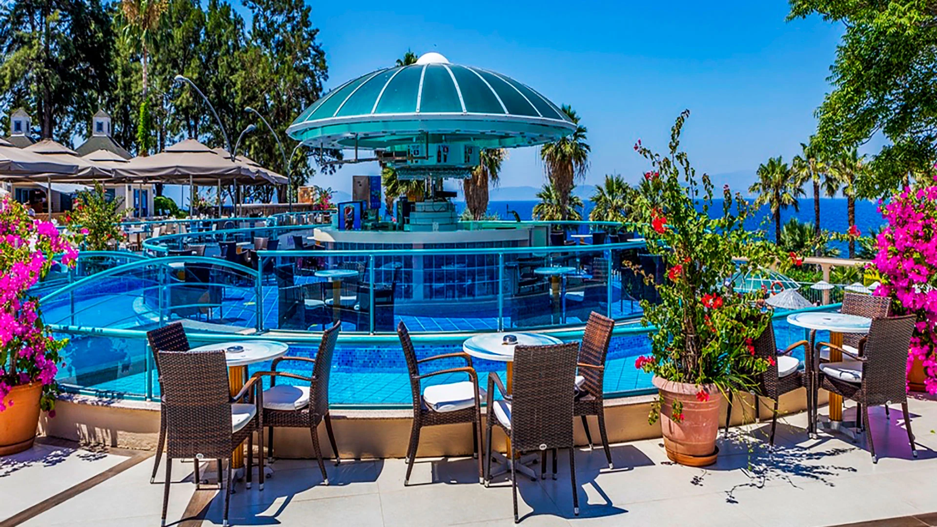 Grand Blue Sky Hotel – 17