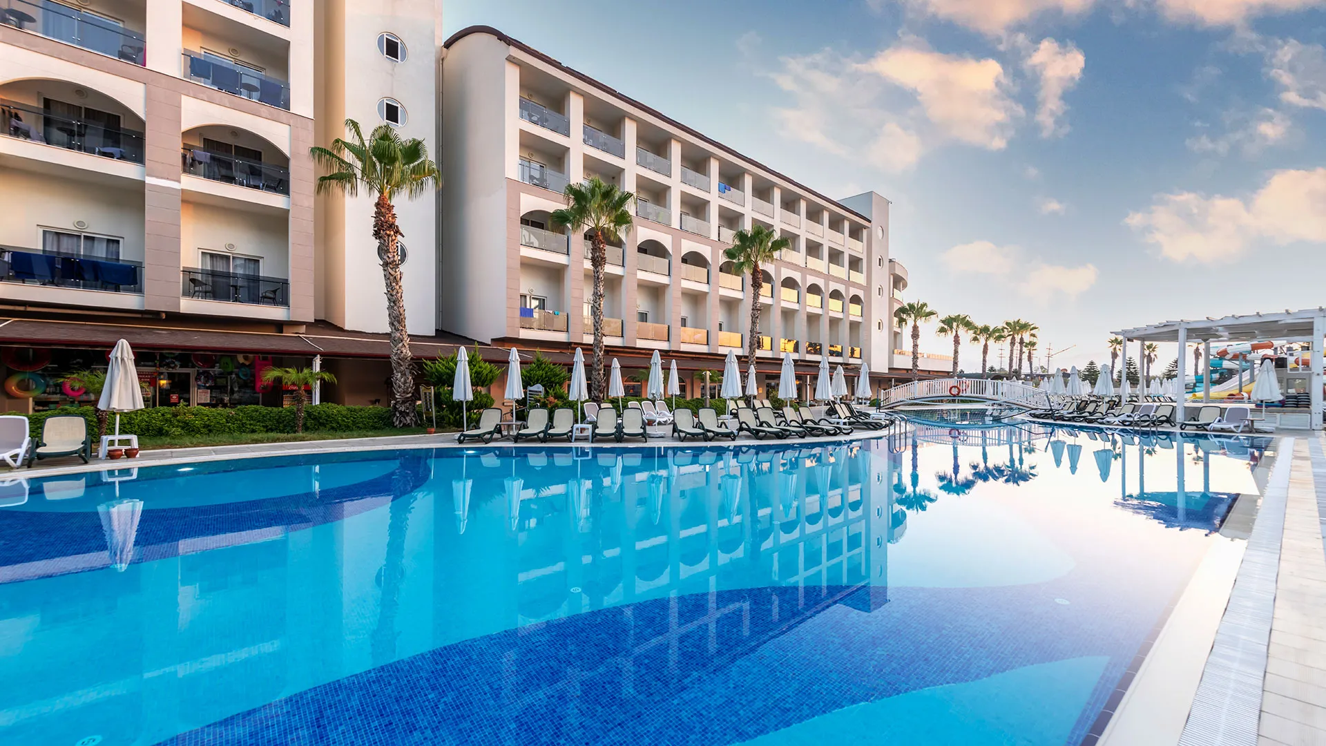Lrs Port River Hotel Spa – 35