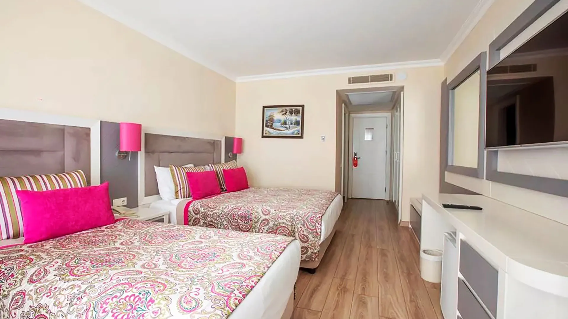 ORANGE COUNTY BELEK Нова Година в Анталия с чартър от Пловдив – 32