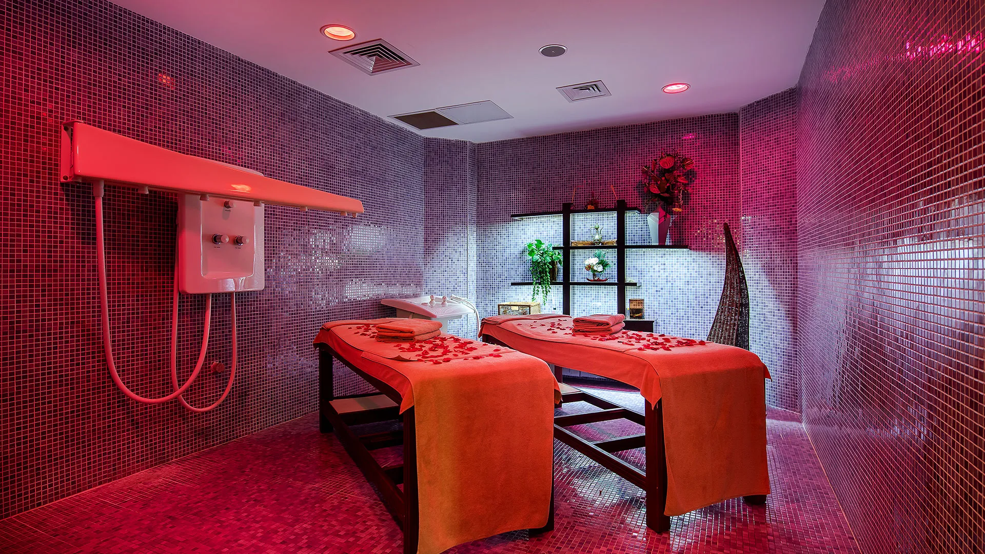 Mukarnas Resort & Spa Hotel – 11