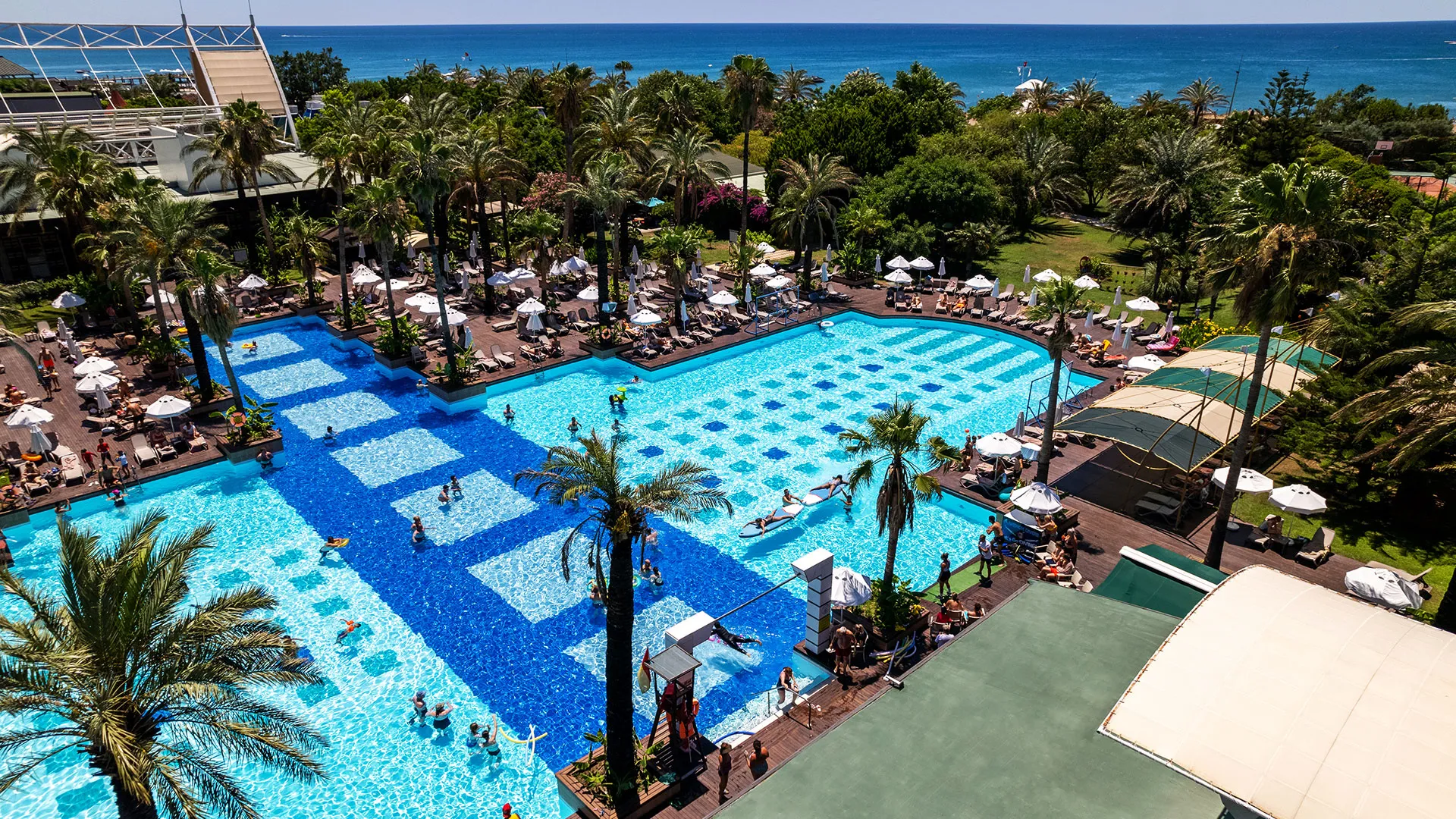 Concorde Deluxe Resort – 5