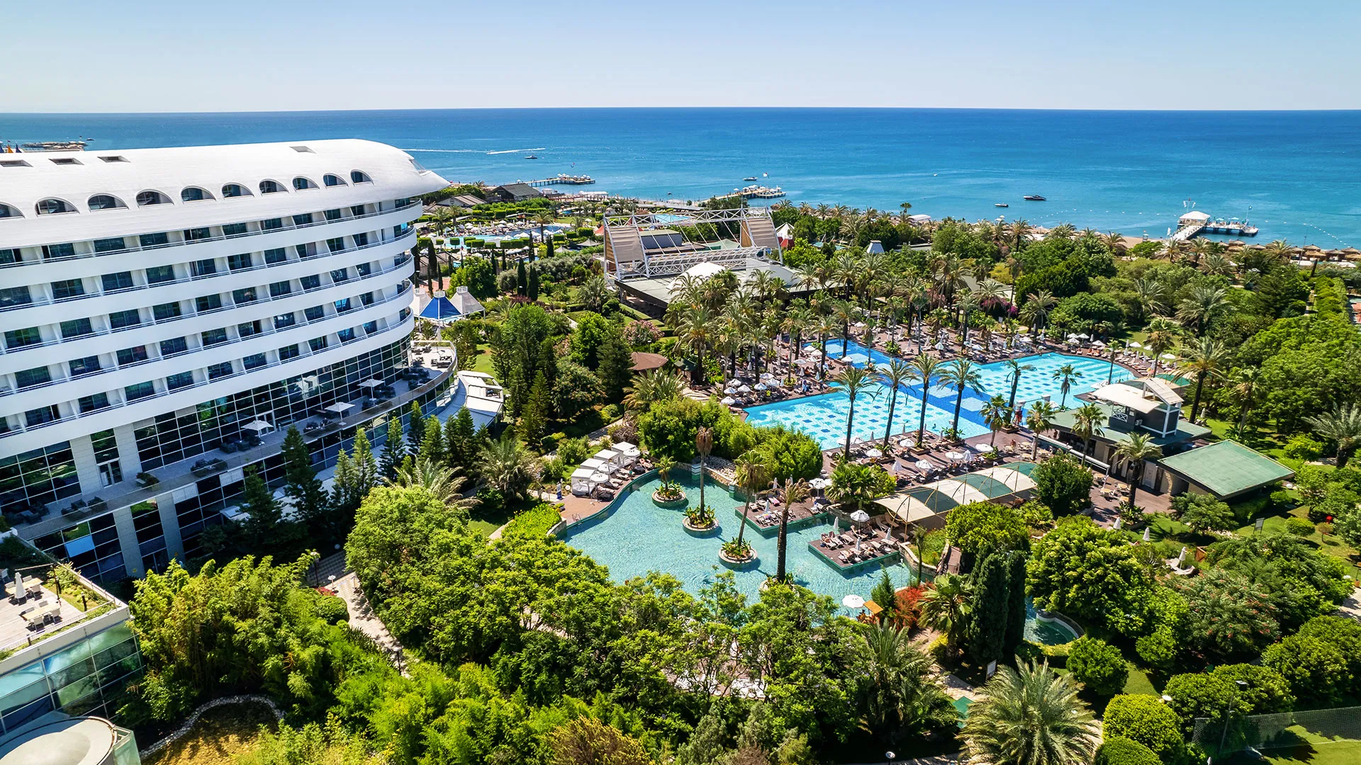 Concorde Deluxe Resort – 3