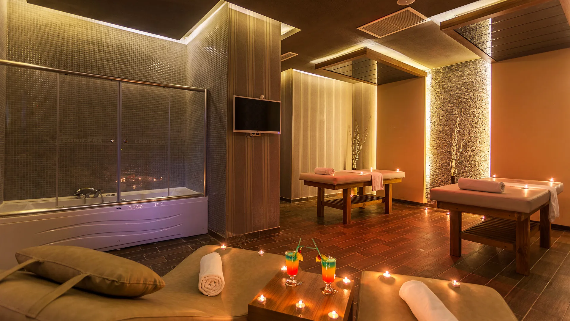 Lonicera World Hotel – 48