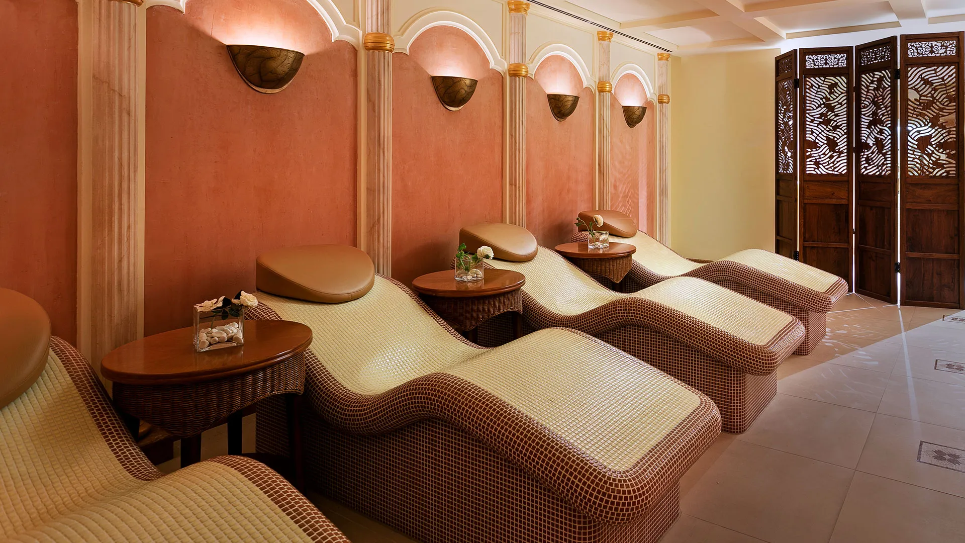 Titanic Mardan Palace – 98