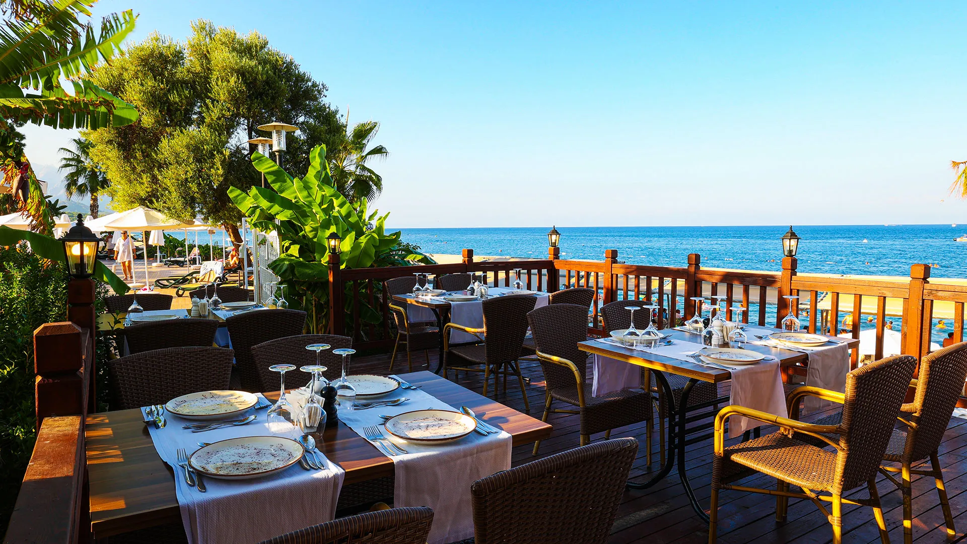 Crystal Aura Beach Resort & Spa – 33