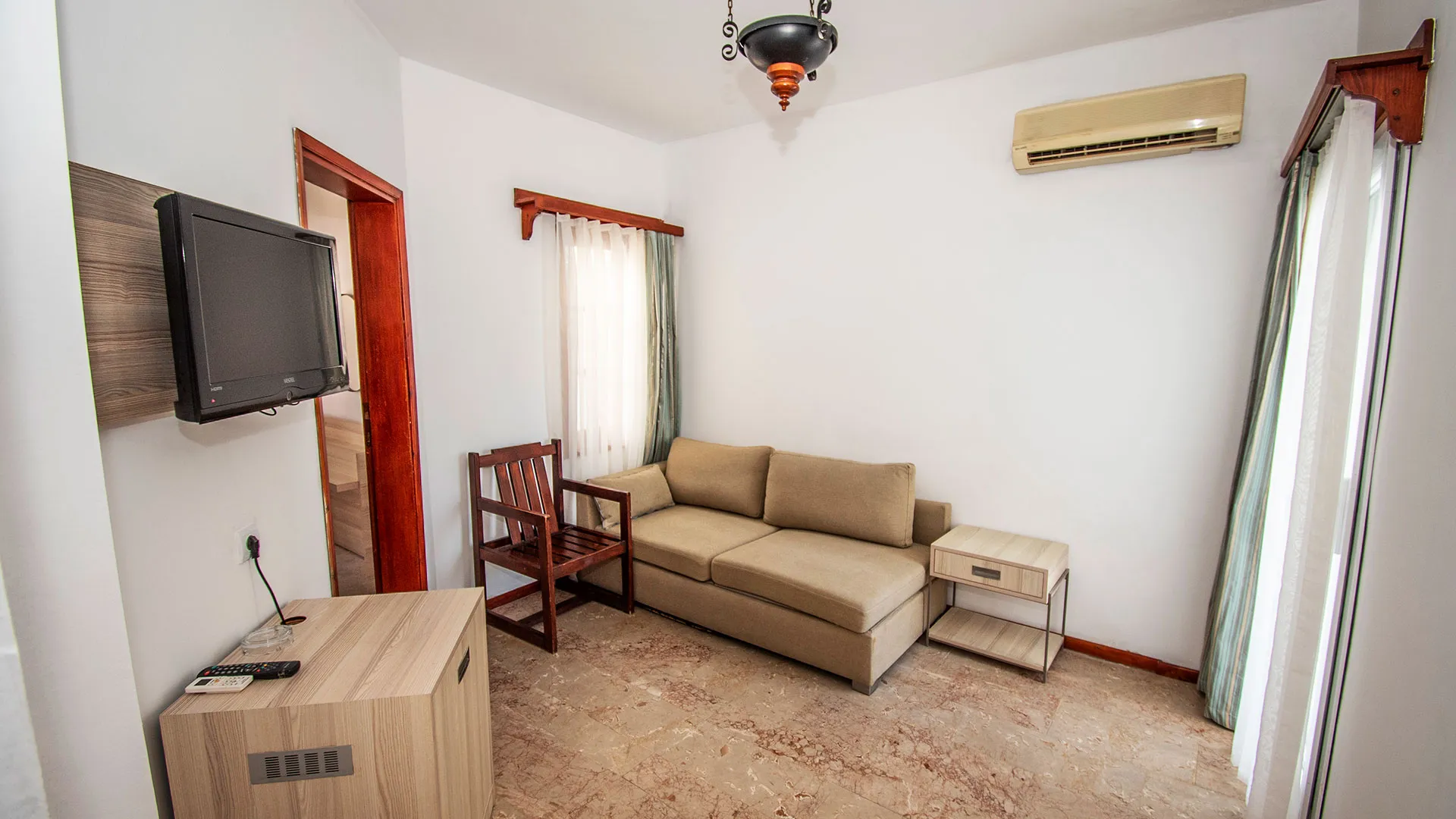 Sami Beach Hotel – 24