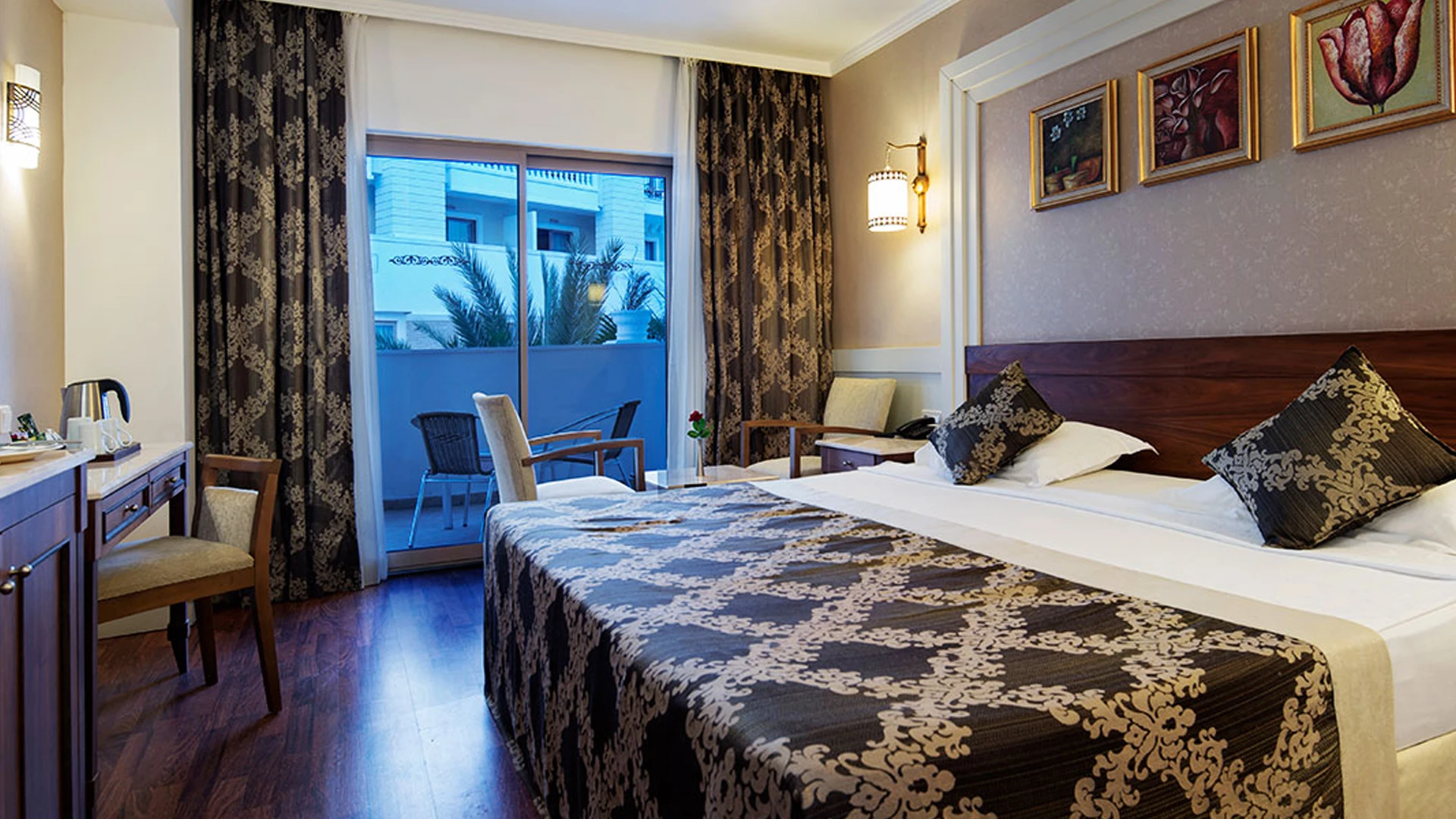 Alba Queen Hotel – 58