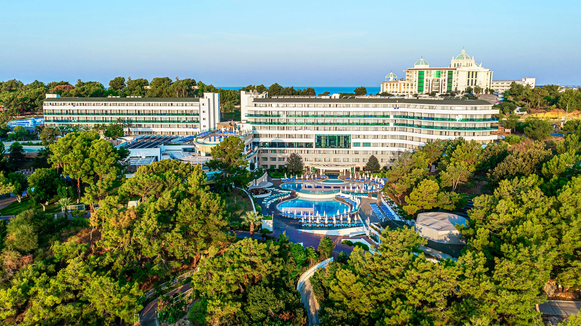 A Good Life Utopia Family Resort – 40