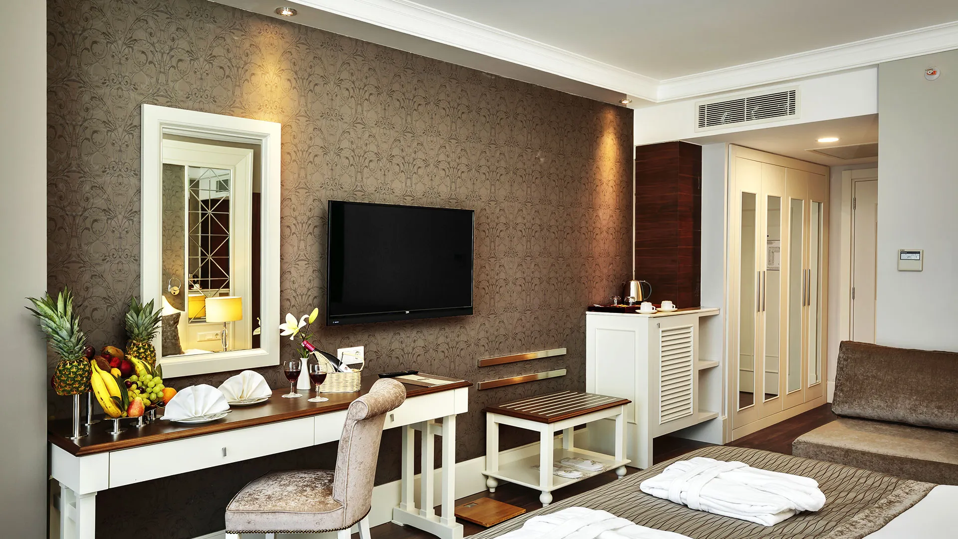 SUNIS EFES ROYAL RESORT HOTEL & SPA Почивка в Егейска Турция с чартър до Бодрум – 8