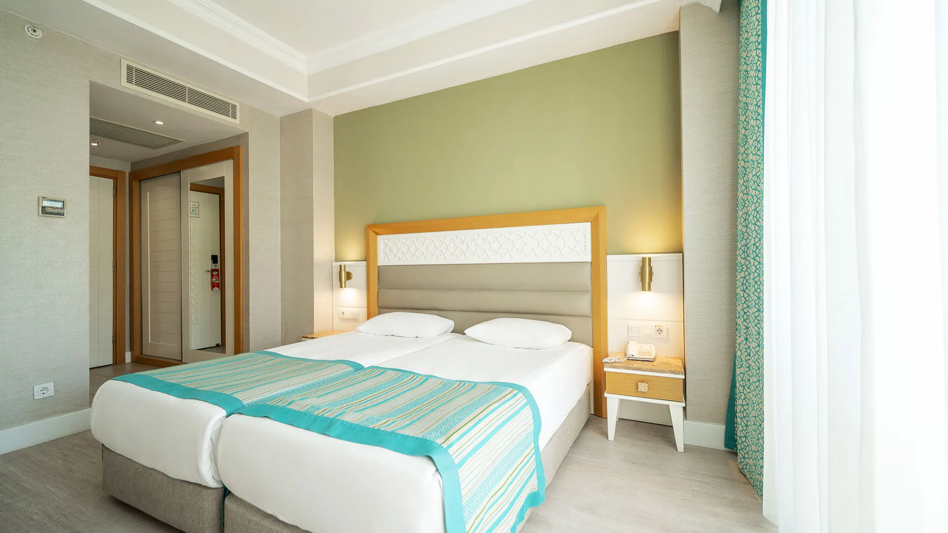 Karmir Resort & Spa – 2