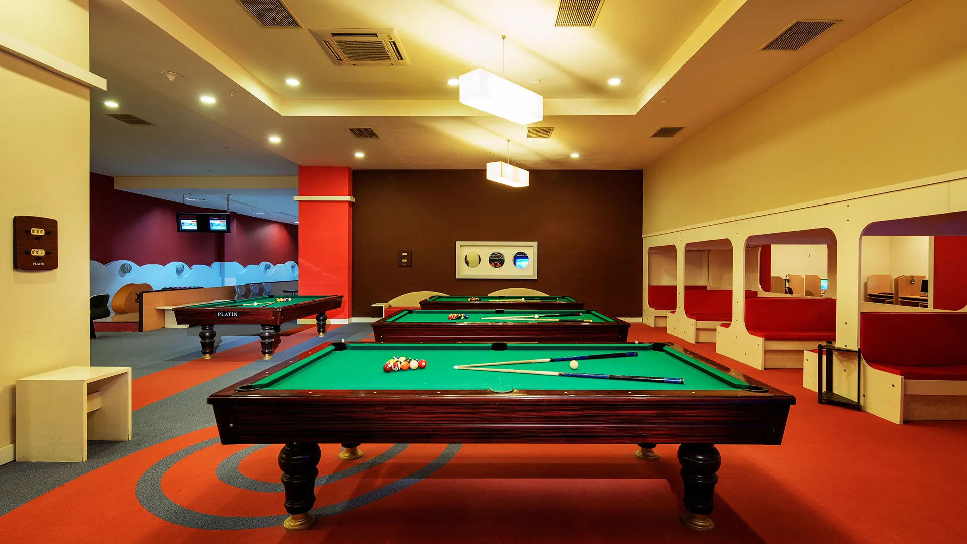Crystal Admiral Resort & Spa – 48