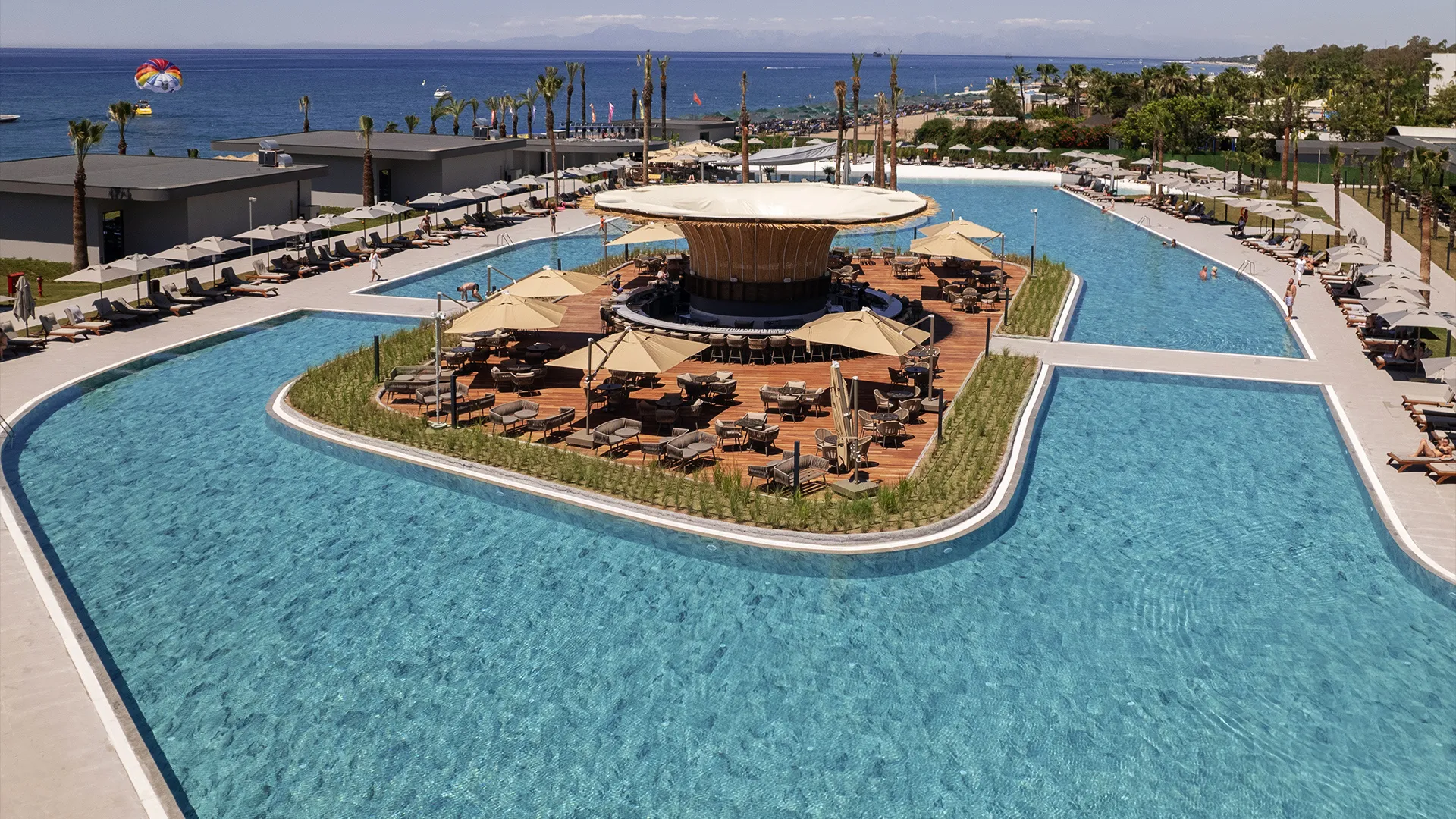 Lago Hotel – 3
