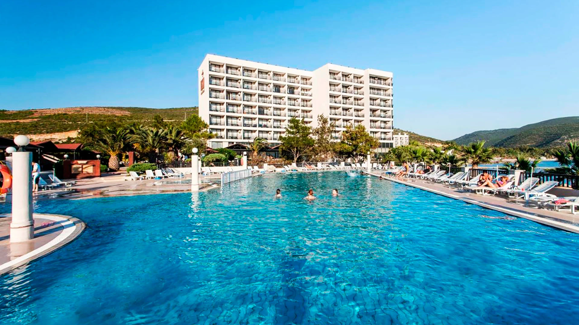 Tusan Beach Resort – 5