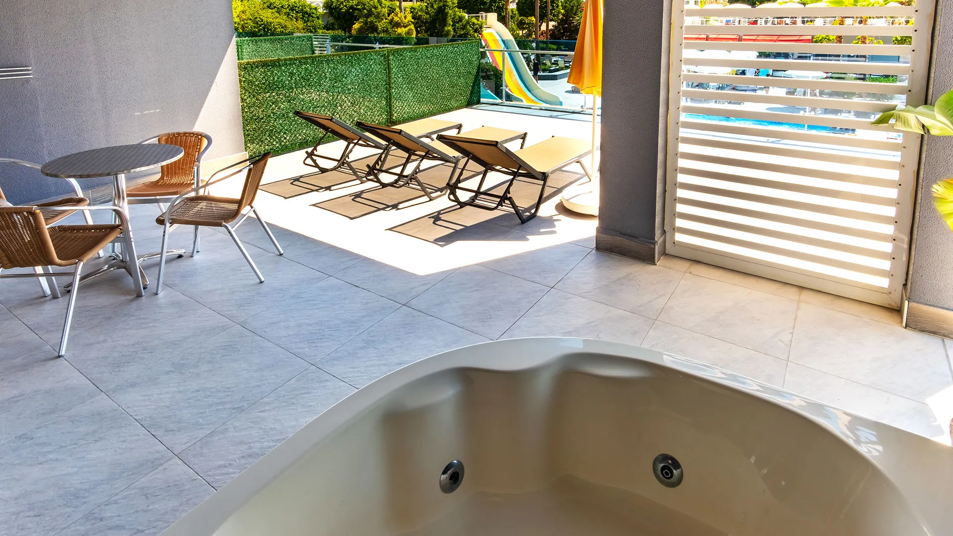 White City Beach Hotel – 71