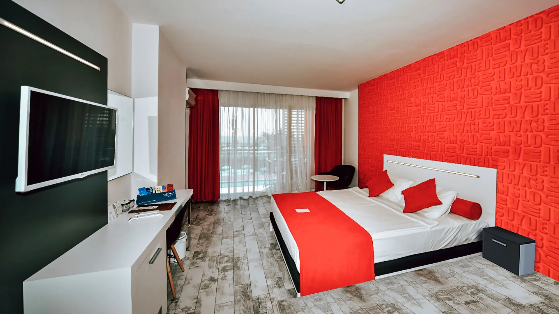 White City Beach Hotel – 8