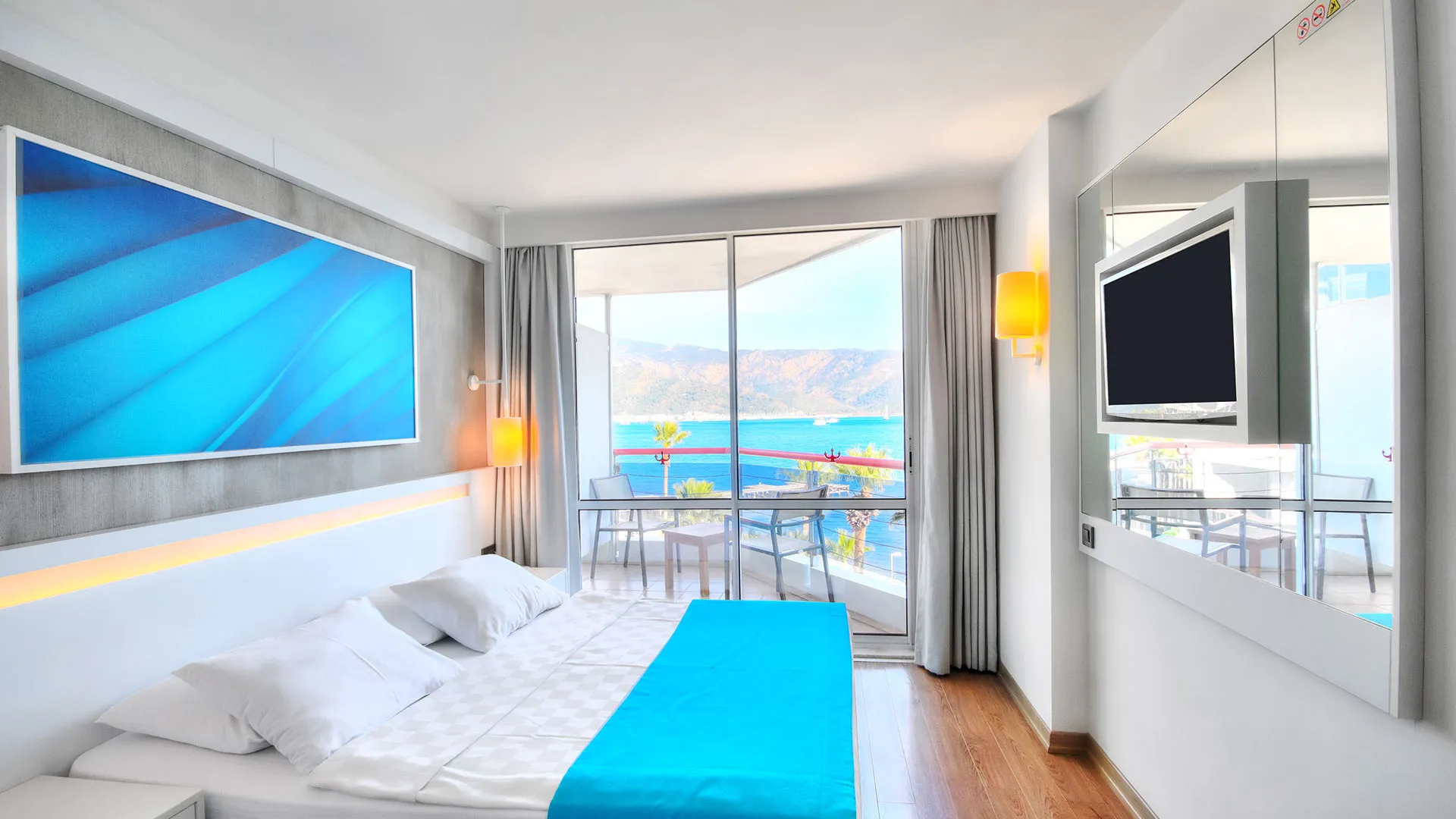 Poseidon Hotel – 53