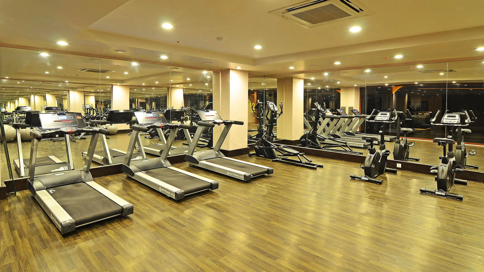 Palm Wings Beach Resort & Spa Kusadasi – 47