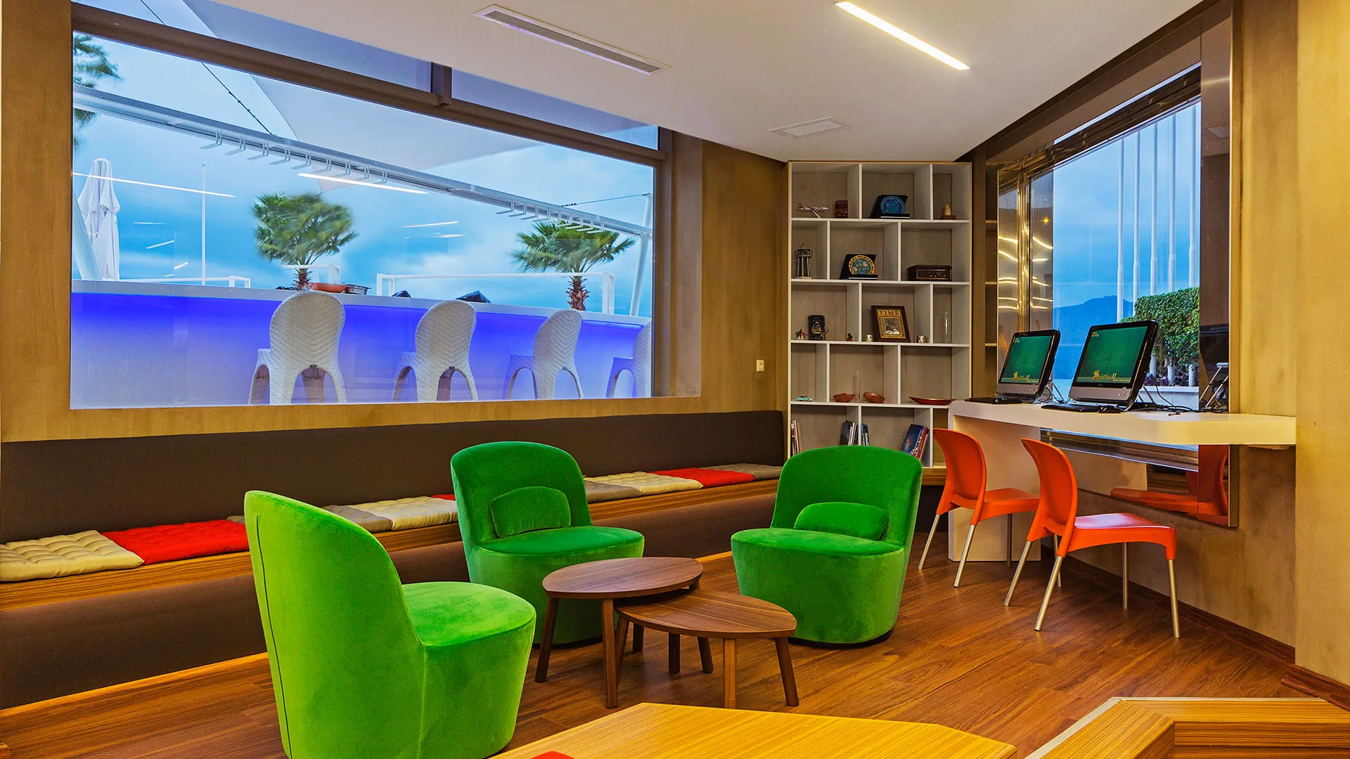 Poseidon Hotel – 27