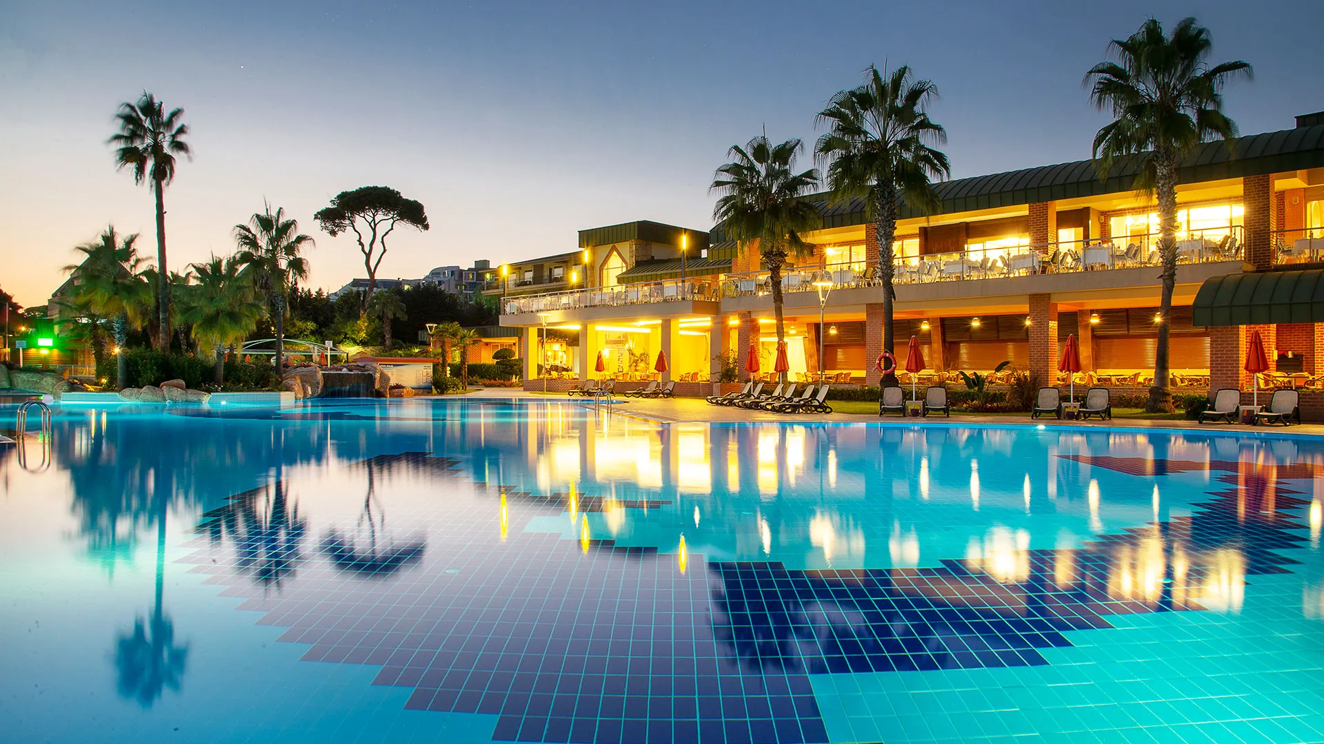 PINE BEACH BELEK Нова Година в Анталия с чартър от София – 87