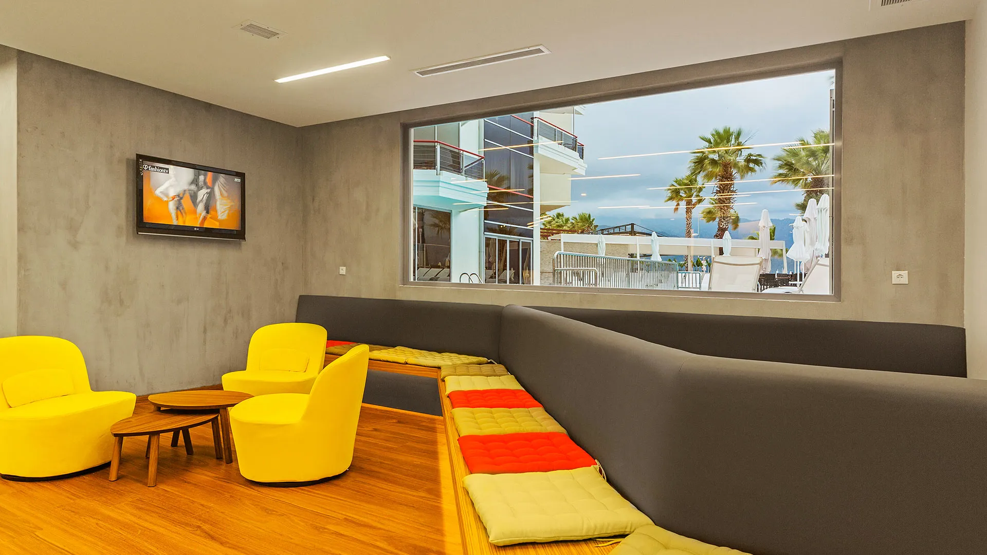 Poseidon Hotel – 26