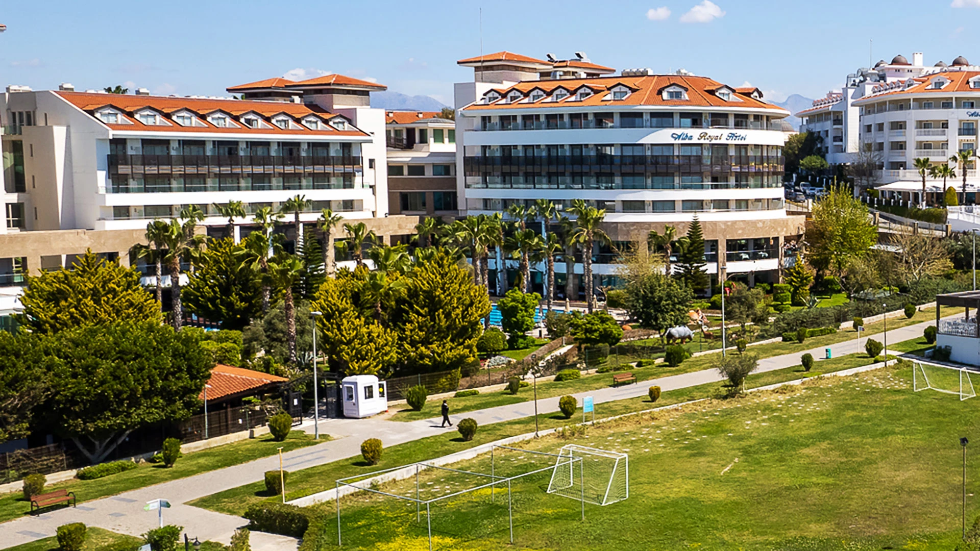 Alba Royal Hotel – 12