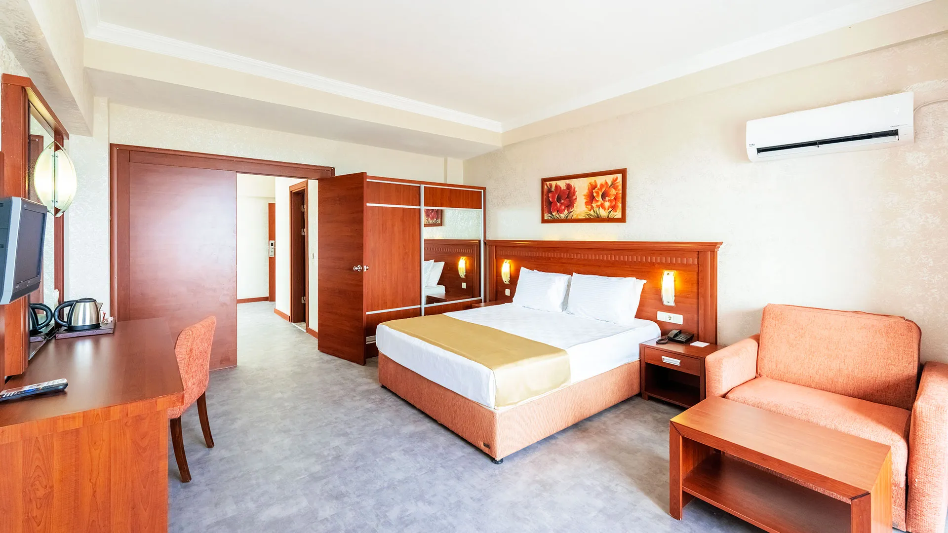 Casa Fora Beach Resort – 120
