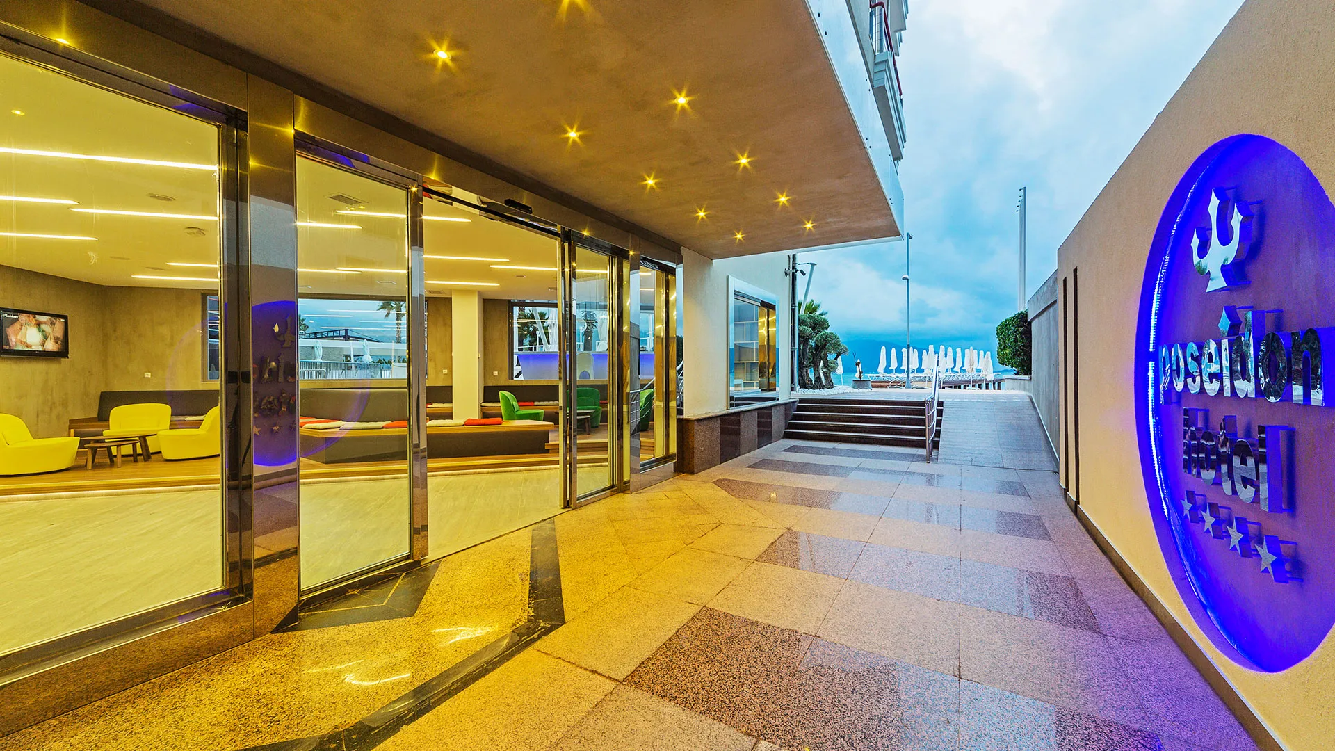 Poseidon Hotel – 16