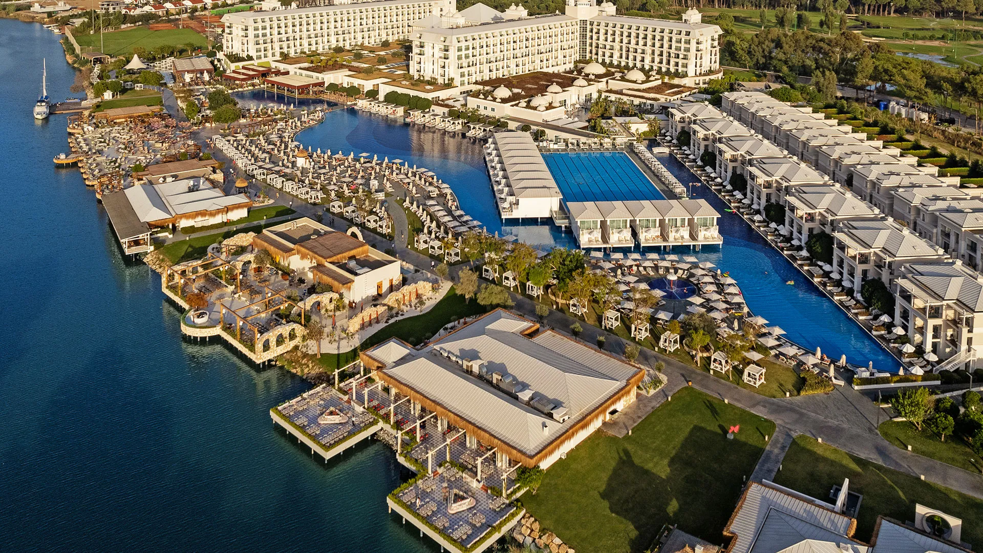 TITANIC DELUXE GOLF BELEK Чартър до Анталия от Бургас 2026 [BOJ] – 2