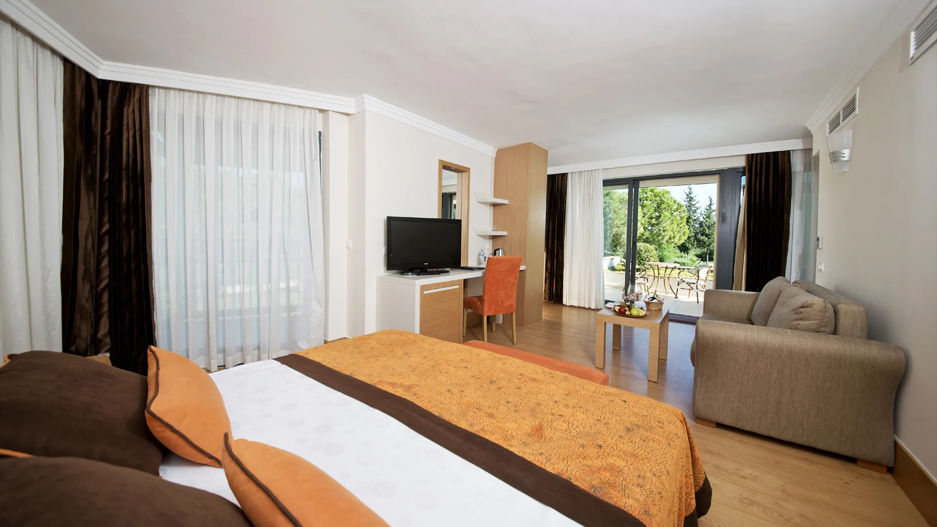 LIMAK LIMRA RESORT&HOTEL Нова Година в Анталия с чартър от Пловдив – 18