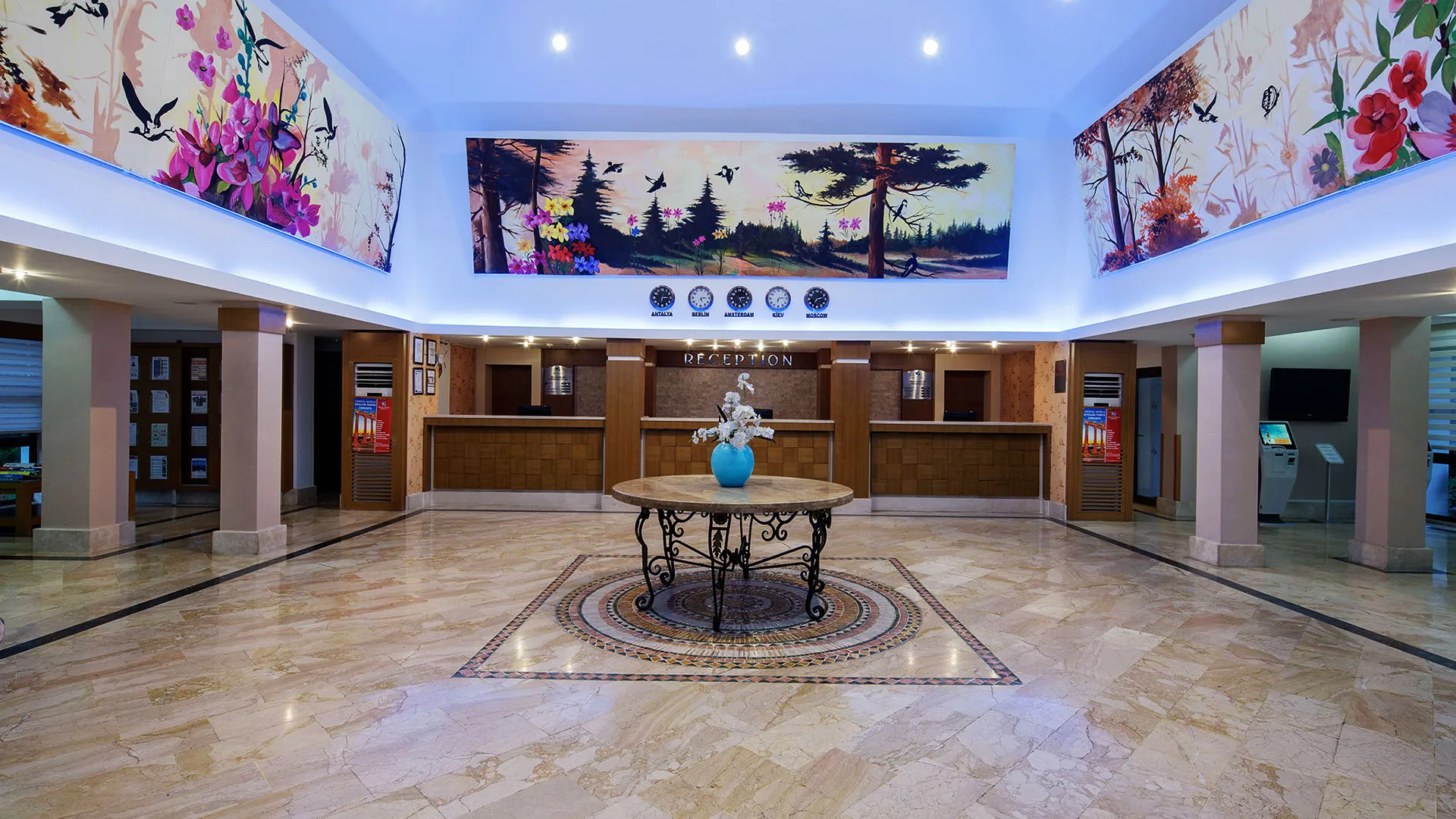 Crystal Flora Beach Resort – 17