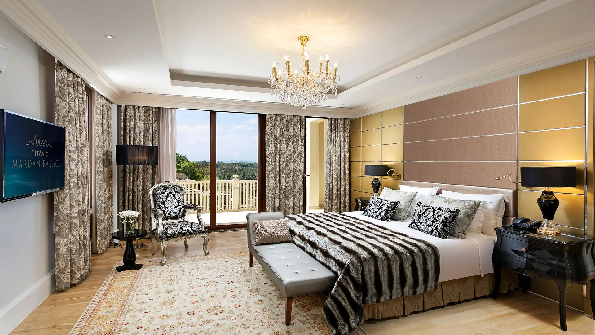 Titanic Mardan Palace – 84