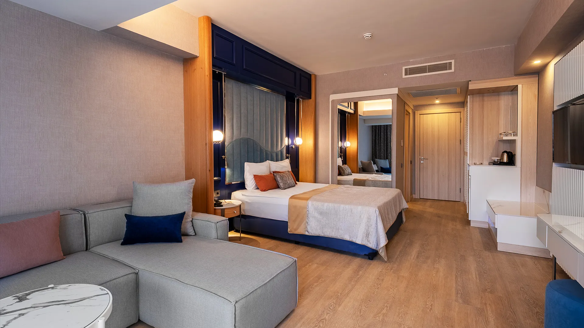 Lago Hotel – 37
