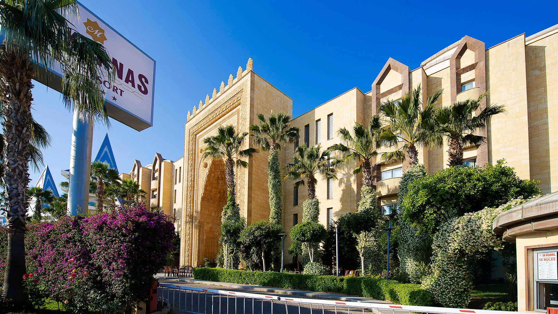Mukarnas Resort & Spa Hotel – 27