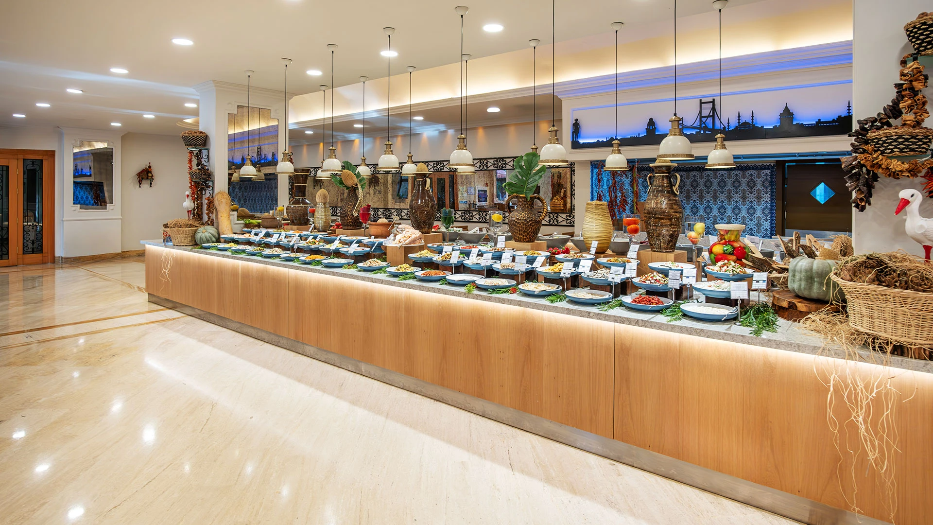 Miramare Queen Hotel – 5