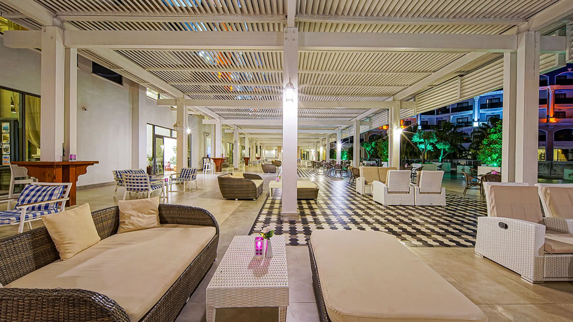 Diamond Premium Hotel & Spa – 25