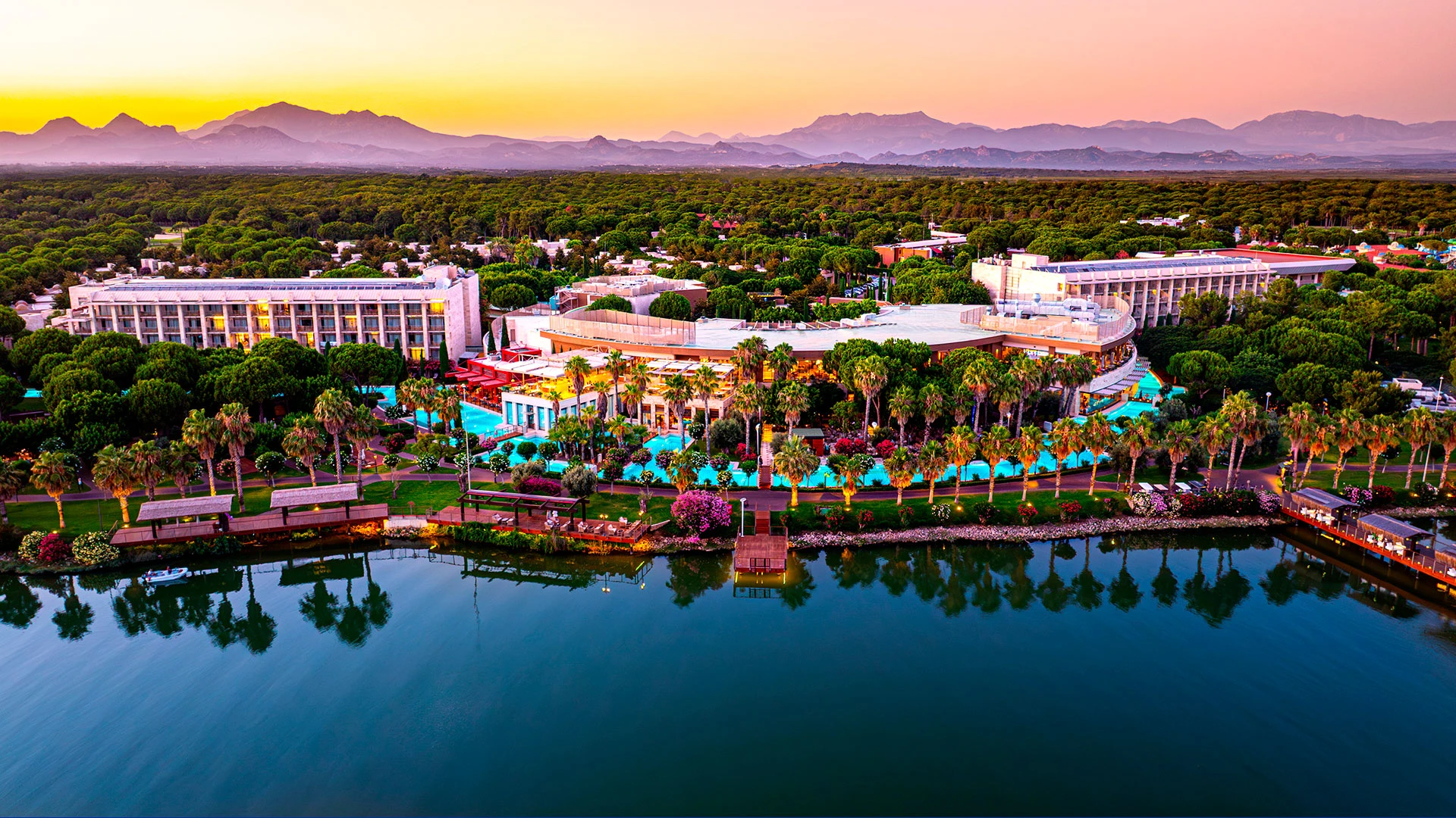 GLORIA SERENITY RESORT Нова Година в Анталия с чартър от Пловдив – 153