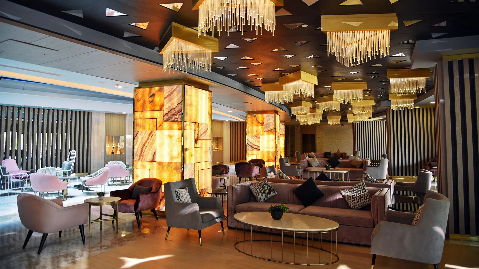 ROYAL WINGS HOTEL Нова Година в Анталия с чартър от Пловдив – 44