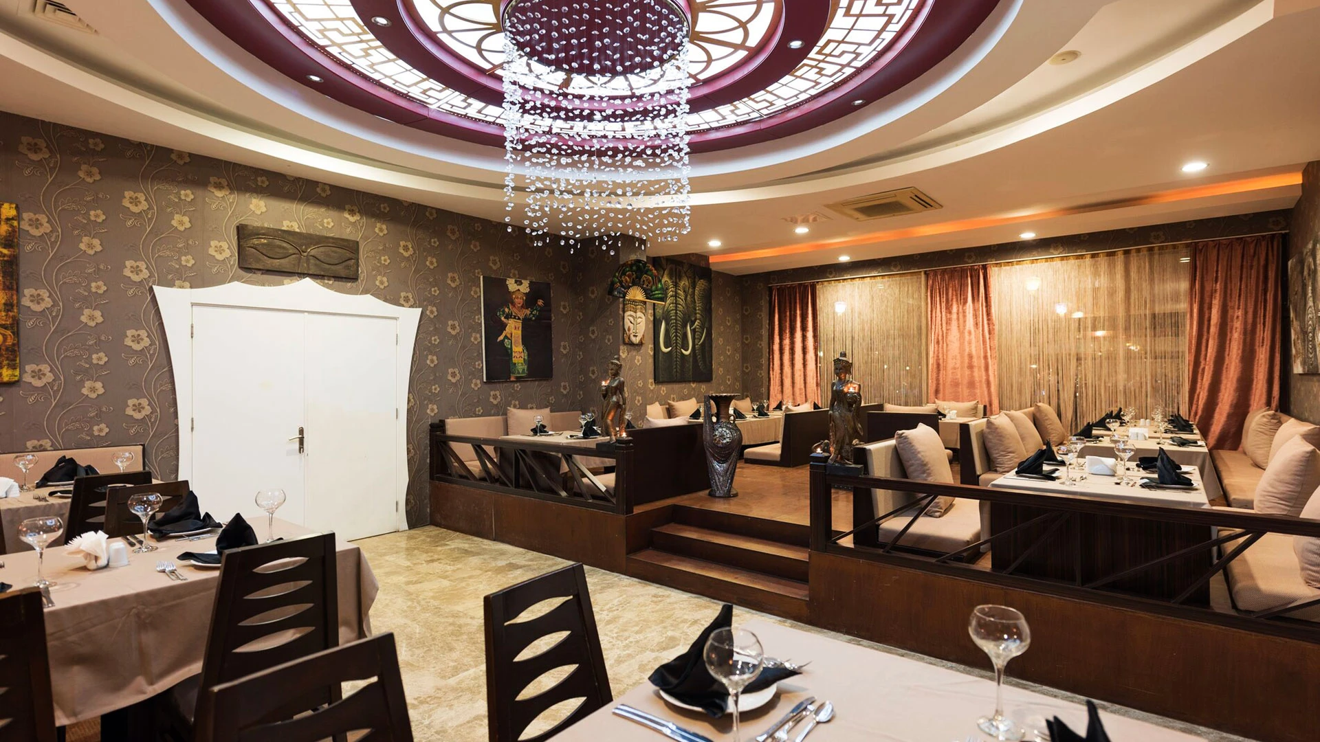 Siam Elegance Hotels & Spa – 8