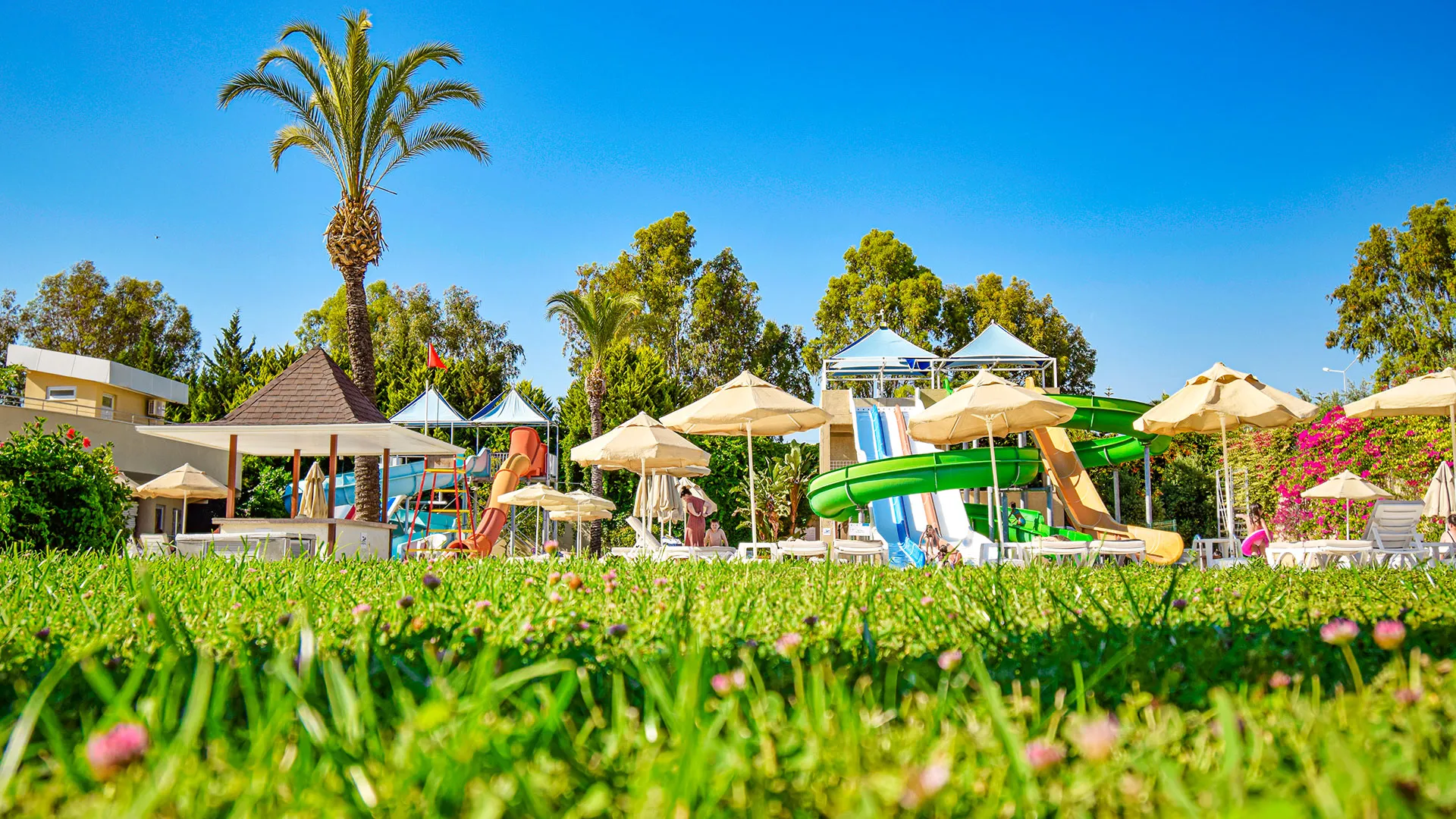 Royal Garden Beach – 6