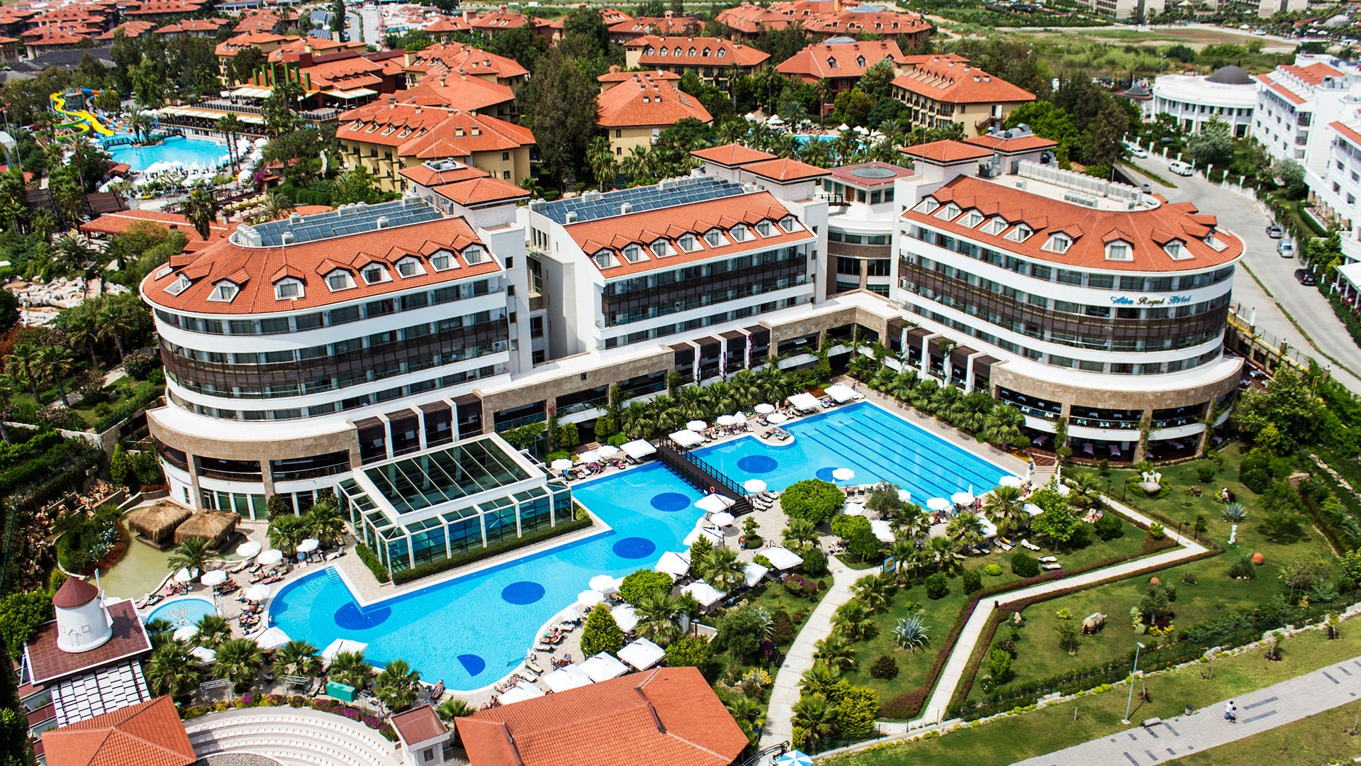 Alba Royal Hotel – 17