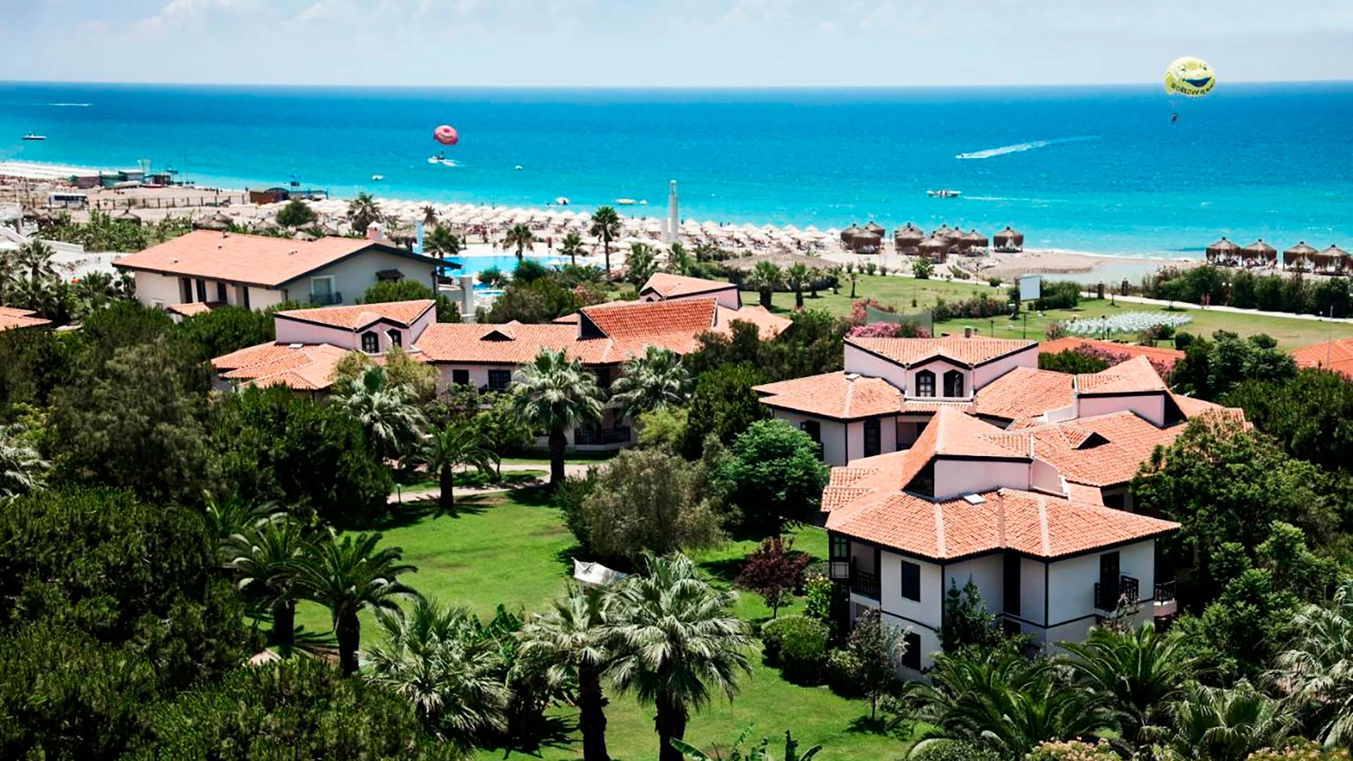 Sunrise Resort Hotel – 4