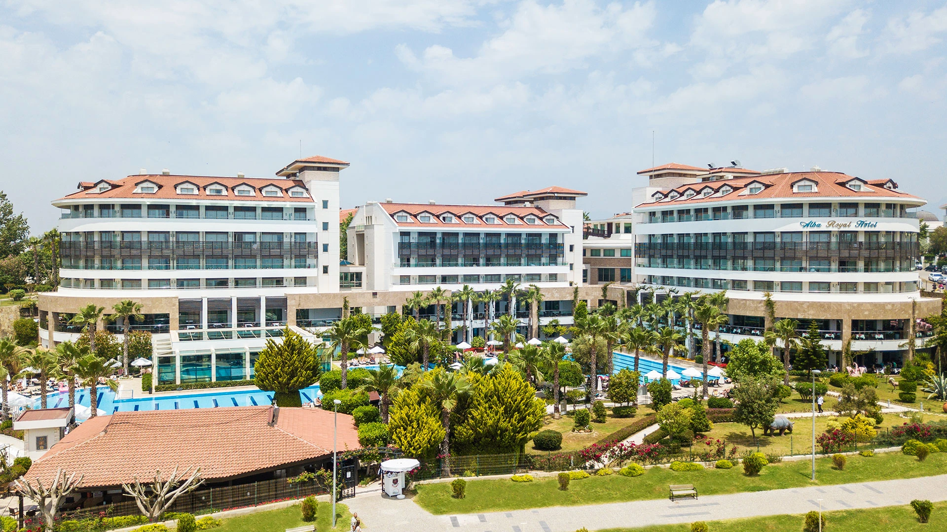 Alba Royal Hotel – 39