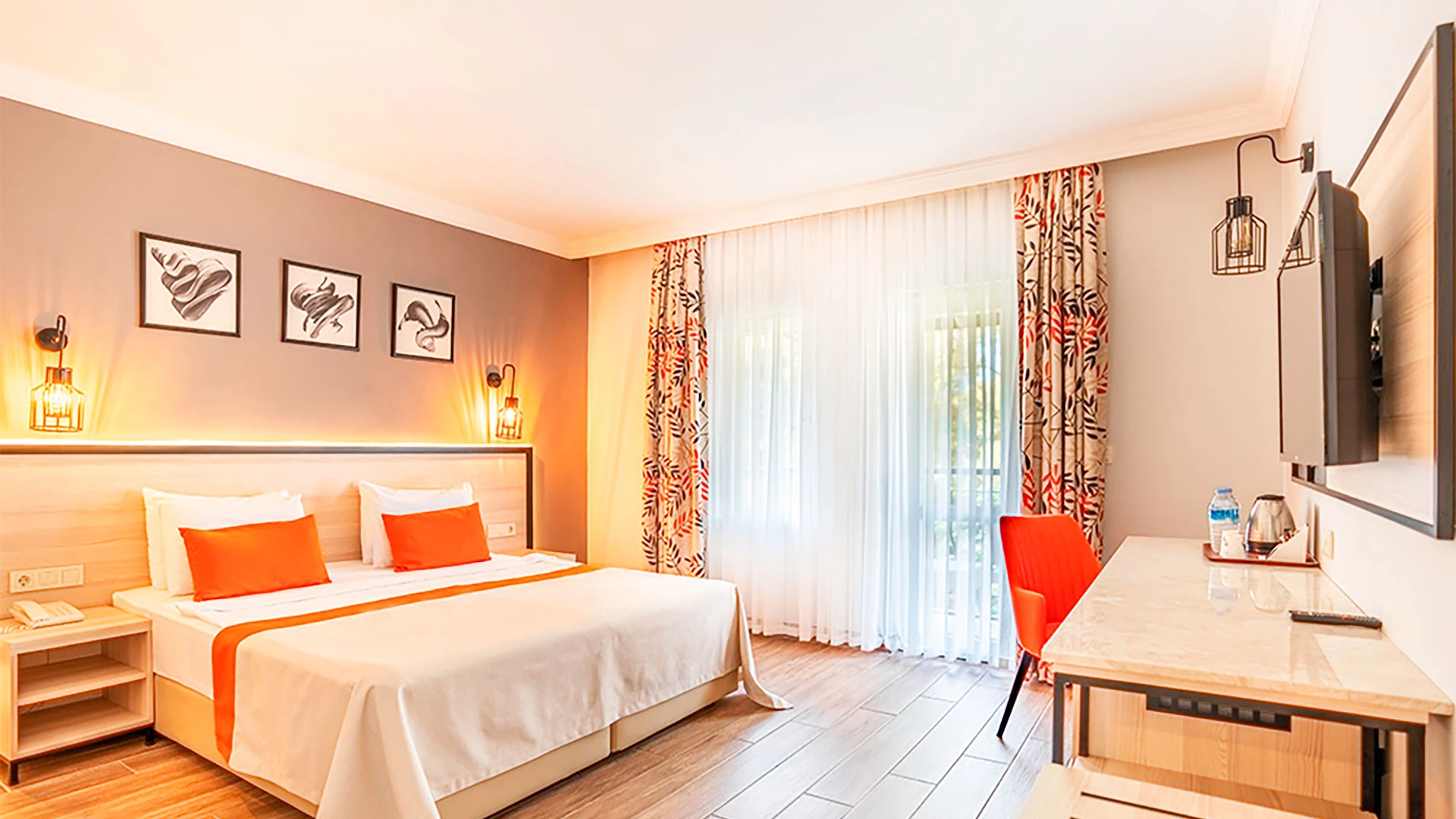 Club Marco Polo – 33