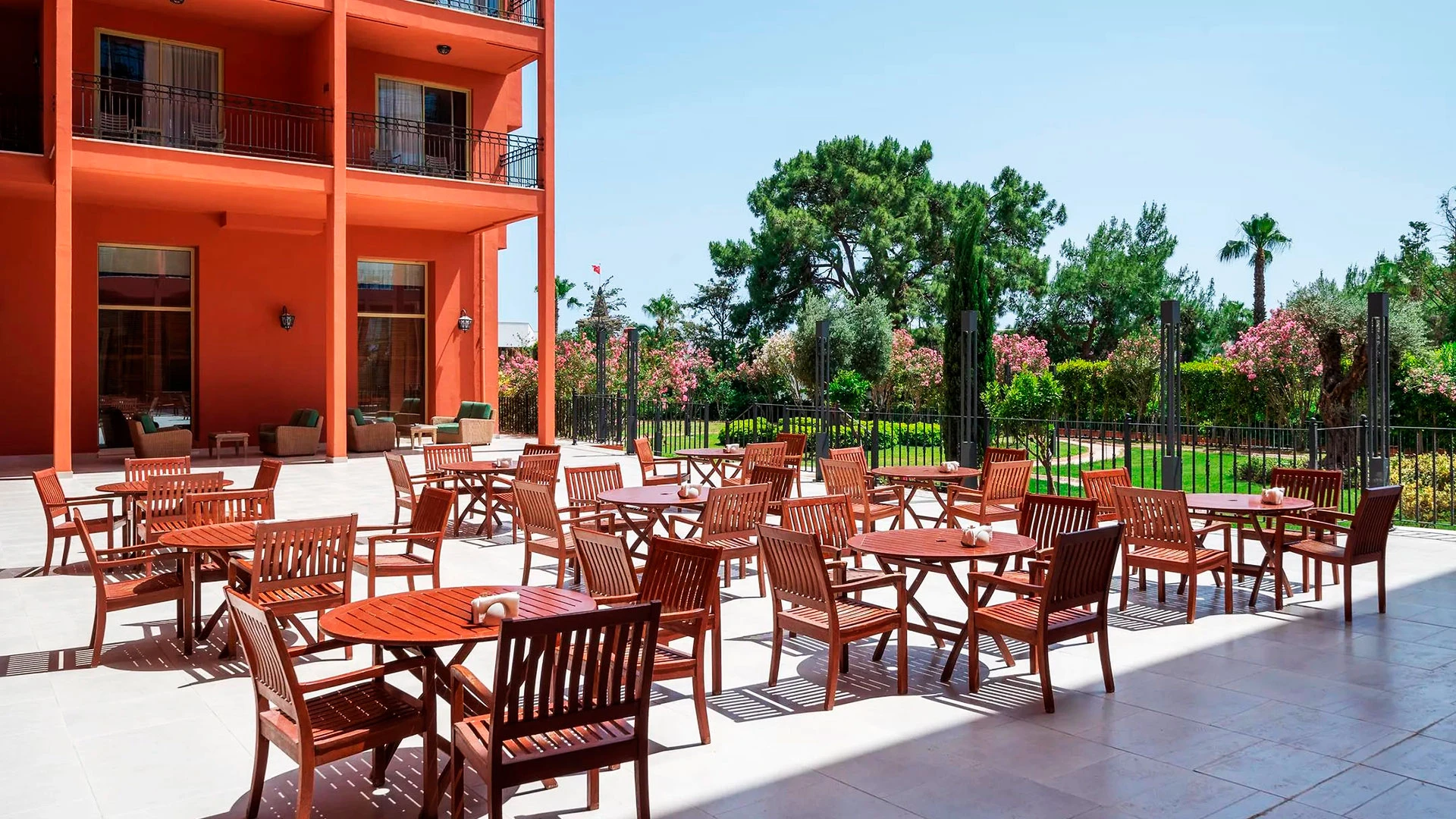 The Norm Oriental Hotel – 20