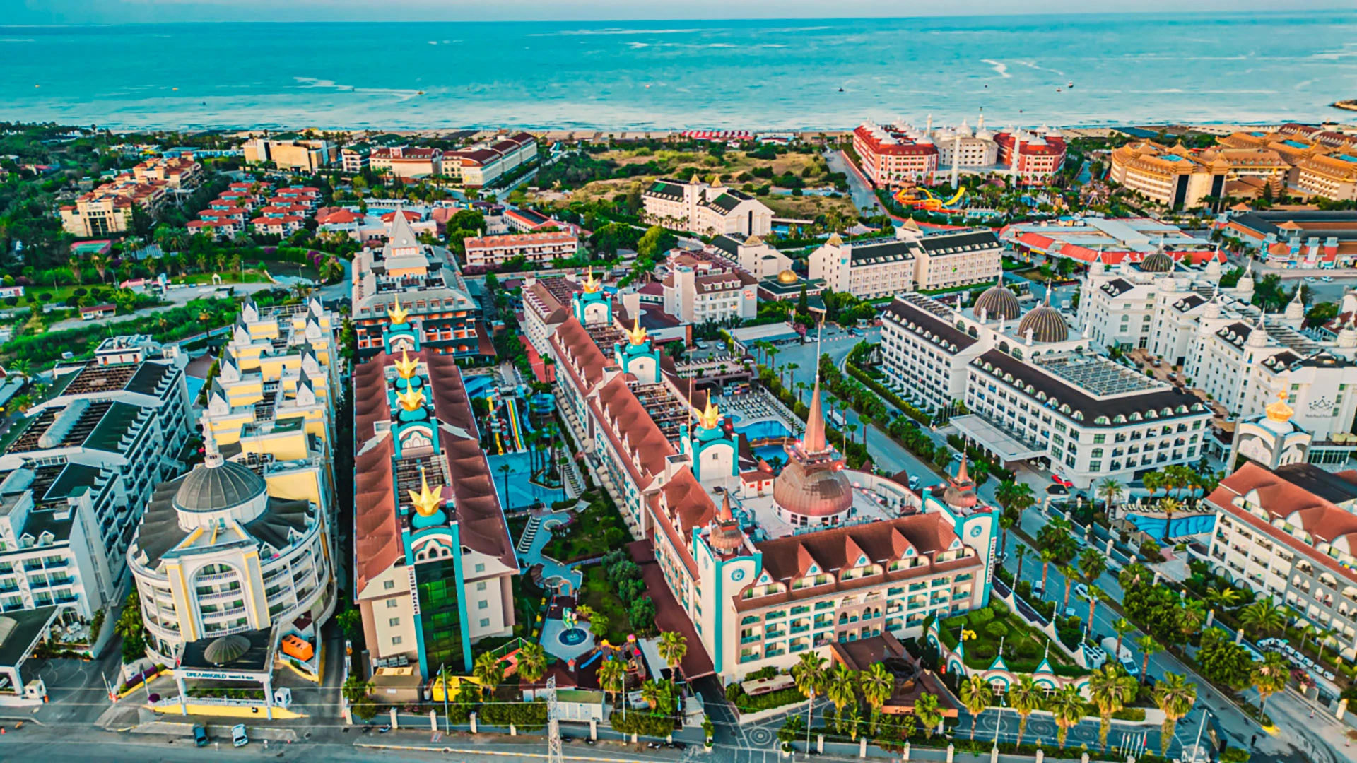 Side Crown Palace – 2