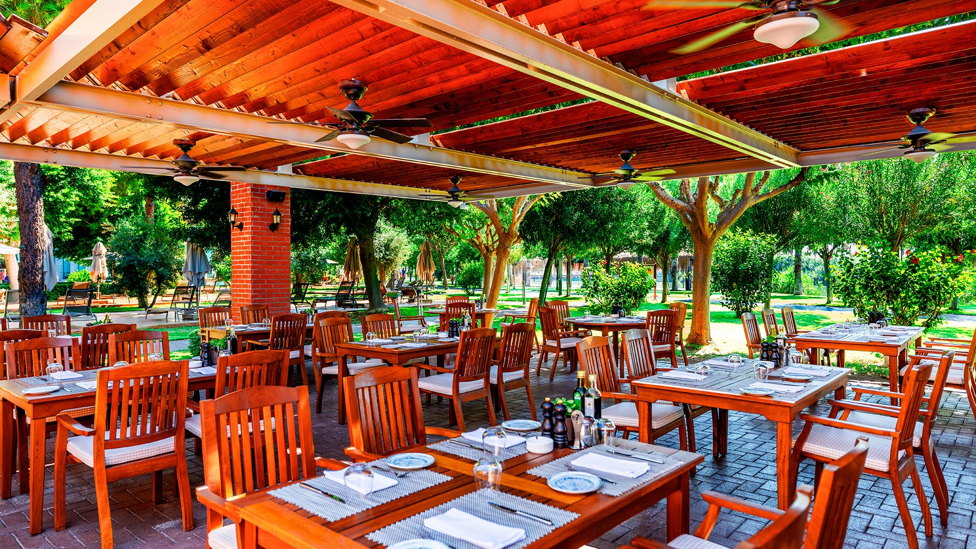 GLORIA SERENITY RESORT Нова Година в Анталия с чартър от Пловдив – 124