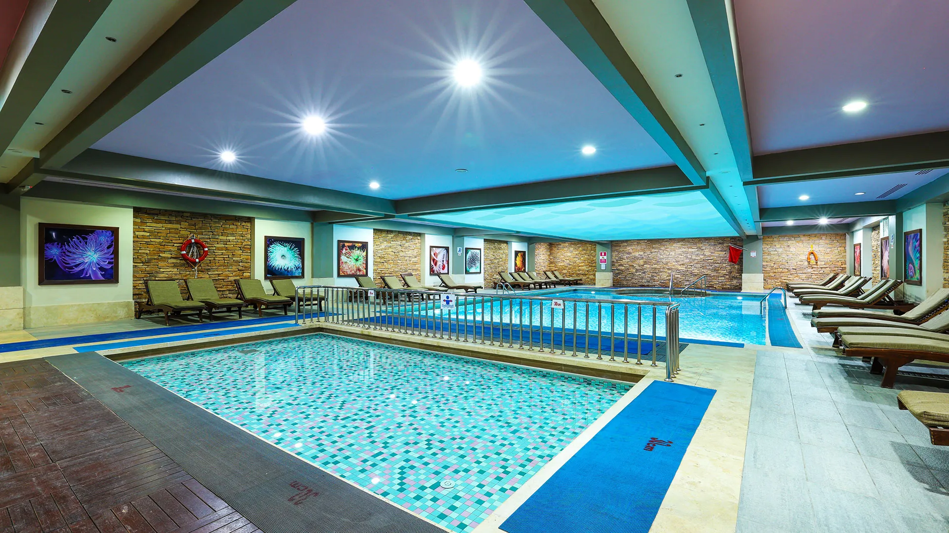 Crystal Deluxe Resort & Spa – 45