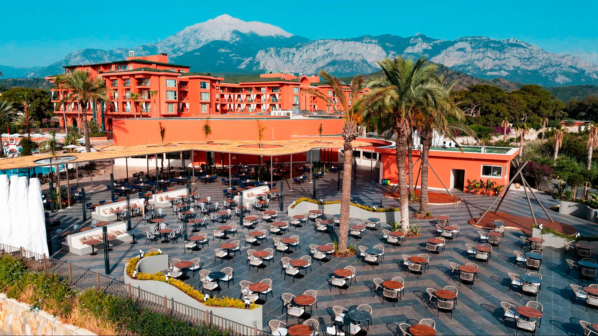The Norm Oriental Hotel – 29